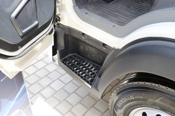 �й�����HOWO ���� 4.5T 4.15�׵��Ŵ��綯��ʽ�Ῠ100.27kWhͼƬ