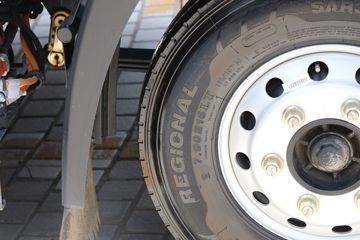 �й�����HOWO ���� 4.5T 4.15�׵��Ŵ��綯��ʽ�Ῠ100.27kWhͼƬ