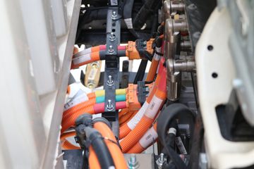 �й�����HOWO ���� 4.5T 4.15�׵��Ŵ��綯��ʽ�Ῠ100.27kWhͼƬ