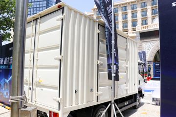 �й�����HOWO ���� 4.5T 4.15�׵��Ŵ��綯��ʽ�Ῠ100.27kWhͼƬ