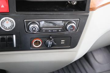 �й�����HOWO ͳ˧ 4.5T 4.15�׵��Ŵ��綯��ʽ�Ῠ(��ɫ)100.46kWhͼƬ