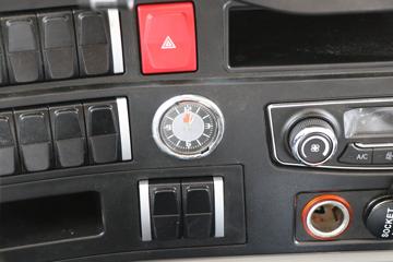 �й�����HOWO ͳ˧ 4.5T 4.15�׵��Ŵ��綯��ʽ�Ῠ(��ɫ)100.46kWhͼƬ