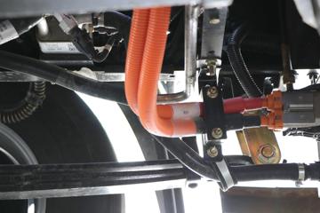 �й�����HOWO ͳ˧ 4.5T 4.15�׵��Ŵ��綯��ʽ�Ῠ(��ɫ)100.46kWhͼƬ