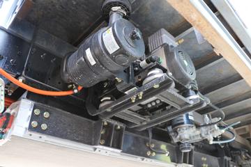 �й�����HOWO ͳ˧ 4.5T 4.15�׵��Ŵ��綯��ʽ�Ῠ(��ɫ)100.46kWhͼƬ