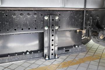 йHOWO ͳ˧ 4.5T 4.15׵Ŵ綯ʽῨ(ɫ)(ZZ5047XXYH3414Z147BEV96)96.26kWhͼƬ