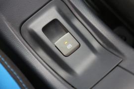 T5LEV 电动载货车内饰图片