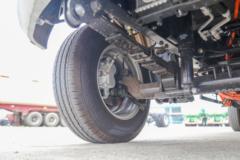 SRM鑫源 T5LEV 2024款城际版 3.5T 3.7米单排纯电动栏板微卡70.47kWh