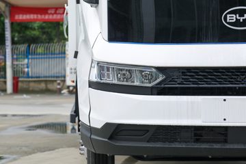 ���ǵ�T5DM �Ƹ��� 4.5T 4.03�׵��Ų��ʽ���̻�϶�����դʽ�Ῠ18.3kWhͼƬ