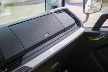 ���ǵ�T5DM �Ƹ��� 4.5T 4.03�׵��Ų��ʽ���̻�϶�����դʽ�Ῠ18.3kWhͼƬ