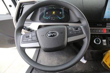 ���ǵ�T5DM �Ƹ��� 4.5T 4.03�׵��Ų��ʽ���̻�϶�����դʽ�Ῠ18.3kWhͼƬ