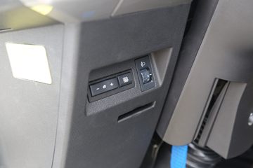 ���ǵ�T5DM �Ƹ��� 4.5T 4.03�׵��Ų��ʽ���̻�϶�����դʽ�Ῠ18.3kWhͼƬ