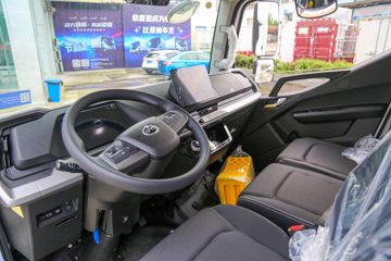 ���ǵ�T5DM �Ƹ��� 4.5T 4.03�׵��Ų��ʽ���̻�϶�����դʽ�Ῠ18.3kWhͼƬ