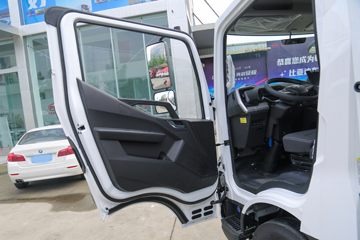 ���ǵ�T5DM �Ƹ��� 4.5T 4.03�׵��Ų��ʽ���̻�϶�����դʽ�Ῠ18.3kWhͼƬ