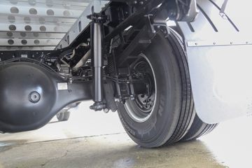 ���ǵ�T5DM �Ƹ��� 4.5T 4.03�׵��Ų��ʽ���̻�϶�����դʽ�Ῠ18.3kWhͼƬ