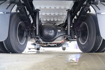 ���ǵ�T5DM �Ƹ��� 4.5T 4.03�׵��Ų��ʽ���̻�϶�����դʽ�Ῠ18.3kWhͼƬ