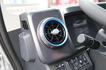 ŷ���� ����HS 4.5T 4.17�׵��Ų��ʽ��϶��������Ῠ14.016kWhͼƬ