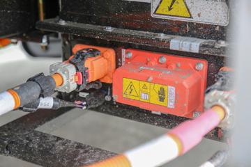 SRM��Դ T5LEV 2024����а� 3.5T 3.7�׵��Ŵ��綯����΢��(JKC1034D0X1BEV)55.7kWhͼƬ