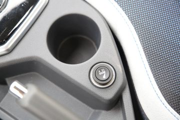 ŷ���� ����EX 4.5T 3.8�׵��Ŵ��綯��ʽС��63.75kWhͼƬ