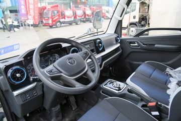 ŷ���� ����EX 4.5T 3.8�׵��Ŵ��綯��ʽС��63.75kWhͼƬ