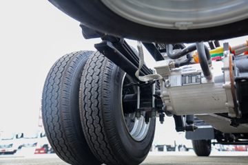 ŷ���� ����EX 4.5T 3.8�׵��Ŵ��綯��ʽС��63.75kWhͼƬ