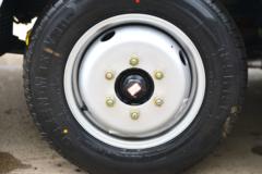 东风途逸 T5 95马力 3.5米腐蚀性物品厢式运输车(楚飞牌)(SGZ5320GFWCA6)