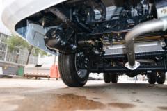 东风途逸 T5 95马力 3.5米腐蚀性物品厢式运输车(楚飞牌)(SGZ5320GFWCA6)