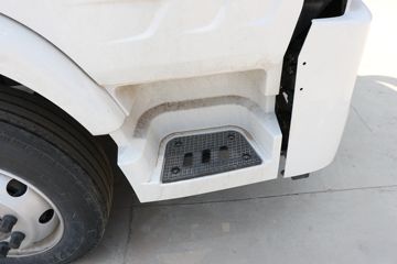 ���� �����A6 PLUS 240���� 4X2 9.8����ʽ�ػ���ͼƬ