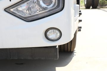 ���� �����A6 PLUS 240���� 4X2 9.8����ʽ�ػ���ͼƬ