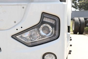 ���� �����A6 PLUS 240���� 4X2 9.8����ʽ�ػ���ͼƬ