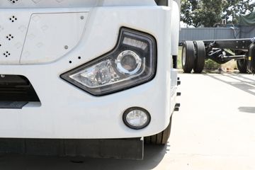 ���� �����A6 PLUS 240���� 4X2 9.8����ʽ�ػ���ͼƬ