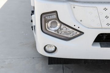 ���� �����A6 PLUS 240���� 4X2 9.8����ʽ�ػ���ͼƬ