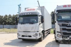 江淮 格尔发A6 PLUS 240马力 4X2 9.8米厢式载货车(HFC5181XXYP3K2A70S)