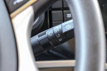 ���� �����A6 PLUS 240���� 4X2 9.8����ʽ�ػ���ͼƬ