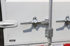 江淮 格尔发A6 PLUS 240马力 4X2 9.8米厢式载货车(HFC5181XXYP3K2A70S)