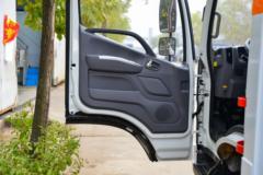 福田 奥铃速运  156马力 4.1米易燃气体厢式运输车(楚飞牌)(CLQ5080XRQ6BJ)