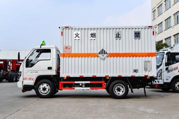 福田时代领航底盘&nbsp;爆破器材运输车外观图片