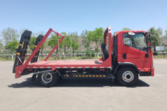 凯马 凯捷M3 130马力 4X2 摆臂式垃圾车(KMC5042ZBSD336DP6)