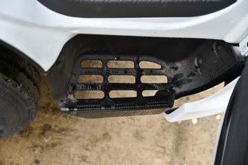 ���翭���� EV350 PRO 4.5T 4.2�׵��Ŵ��綯�����Ῠ(DFA1040EBEV)81.14kMhͼƬ