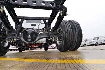 ���翭���� EV350 PRO 4.5T 4.2�׵��Ŵ��綯�����Ῠ(DFA1040EBEV)81.14kMhͼƬ