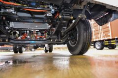 东风凯普特 EV350 PRO 4.5T 4.2米单排纯电动栏板轻卡(DFA1040EBEV)81.14kMh