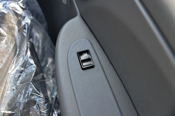 ���� ������D5 ���ܰ� 132���� 2.82��˫�������Ῠ(���̻�)(EQ1042D3CDF)ͼƬ