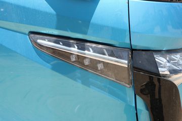 �ɵ� W7 180���� 4X2 4.15�׵��������ػ���ͼƬ