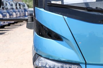 �ɵ� W7 180���� 4X2 4.15�׵��������ػ���ͼƬ