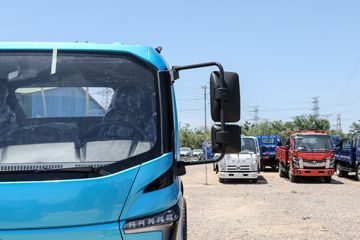 �ɵ� W7 180���� 4X2 4.15�׵��������ػ���ͼƬ