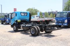 飞碟 W7 180马力 4X2 4.15米单排栏板载货车