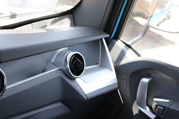 �ɵ� W7 180���� 4X2 4.15�׵��������ػ���ͼƬ