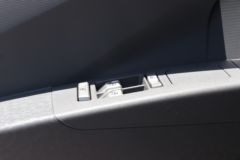 飞碟 W7 180马力 4X2 4.15米单排栏板载货车