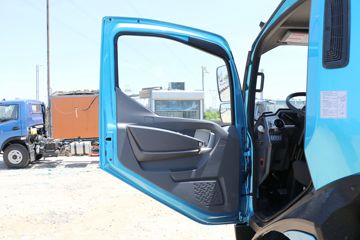 �ɵ� W7 180���� 4X2 4.15�׵��������ػ���ͼƬ