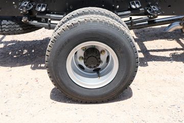 �ɵ� W7 180���� 4X2 4.15�׵��������ػ���ͼƬ