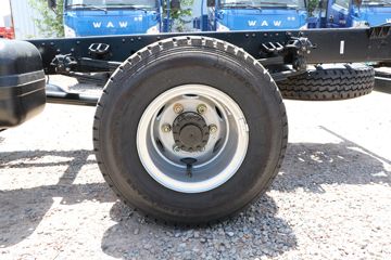 �ɵ� W7 180���� 4X2 4.15�׵��������ػ���ͼƬ